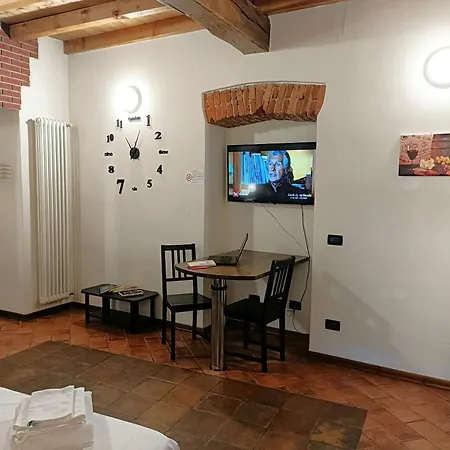 Matteotti 51 - Vicino A Fiera, Ospedale Galeazzi E Stazione Di - 公寓 罗镇
