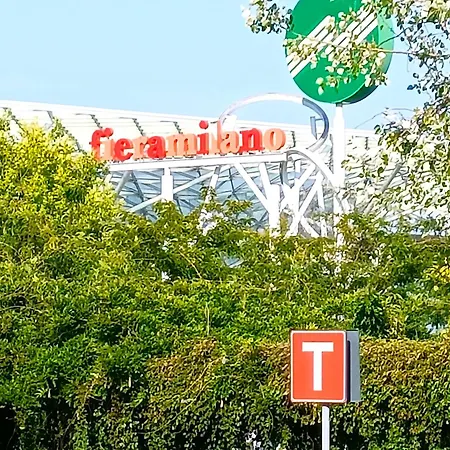 Matteotti 51 - Vicino A Fiera, Ospedale Galeazzi E Stazione Di - * 罗镇