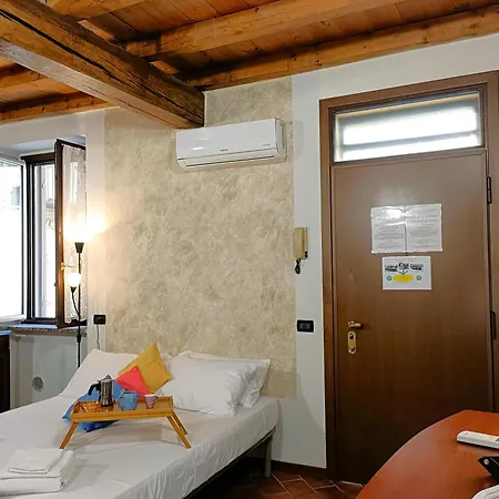 Matteotti 51 - Vicino A Fiera, Ospedale Galeazzi E Stazione Di - 公寓 罗镇